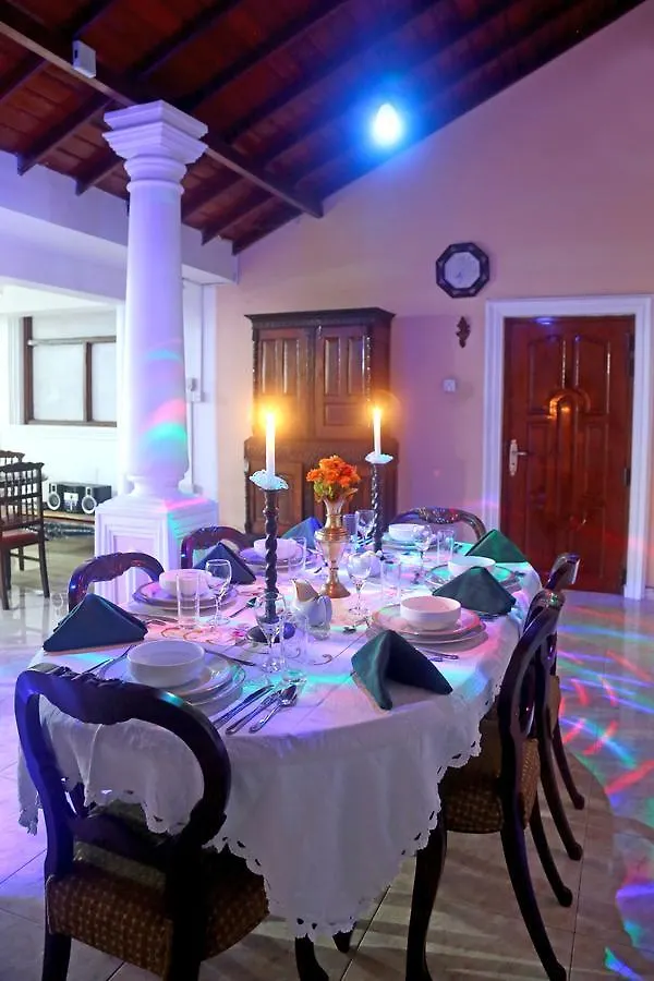 Hotel Villa Ceylon Negombo